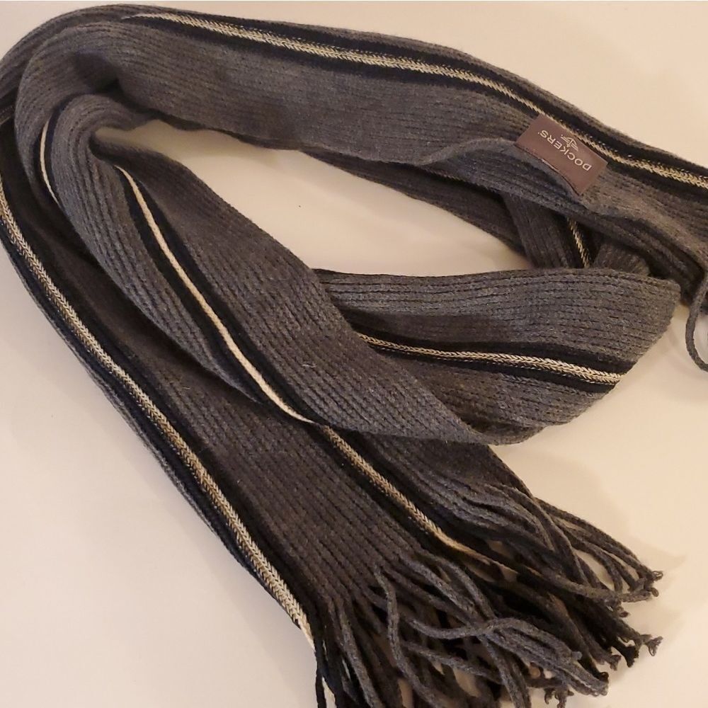 Dockers stripe fringe scarf